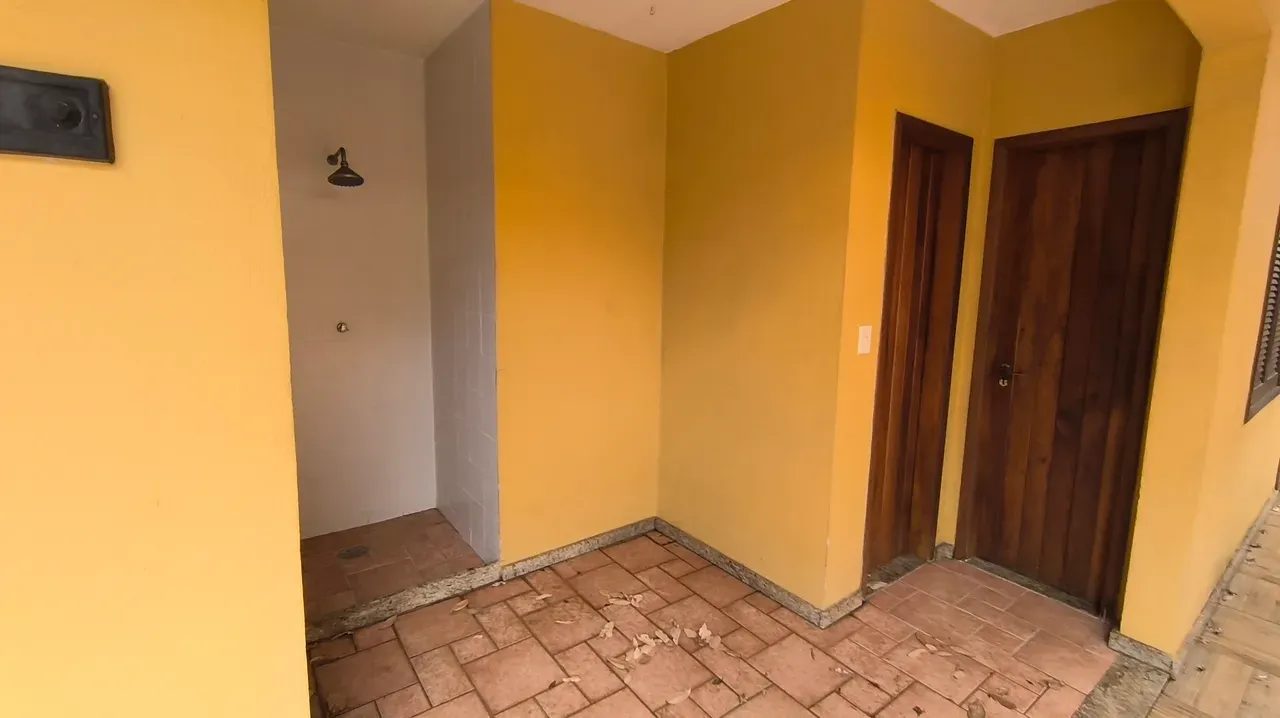 115 m² house with a grill on the balcony and a bathtub — photo 26