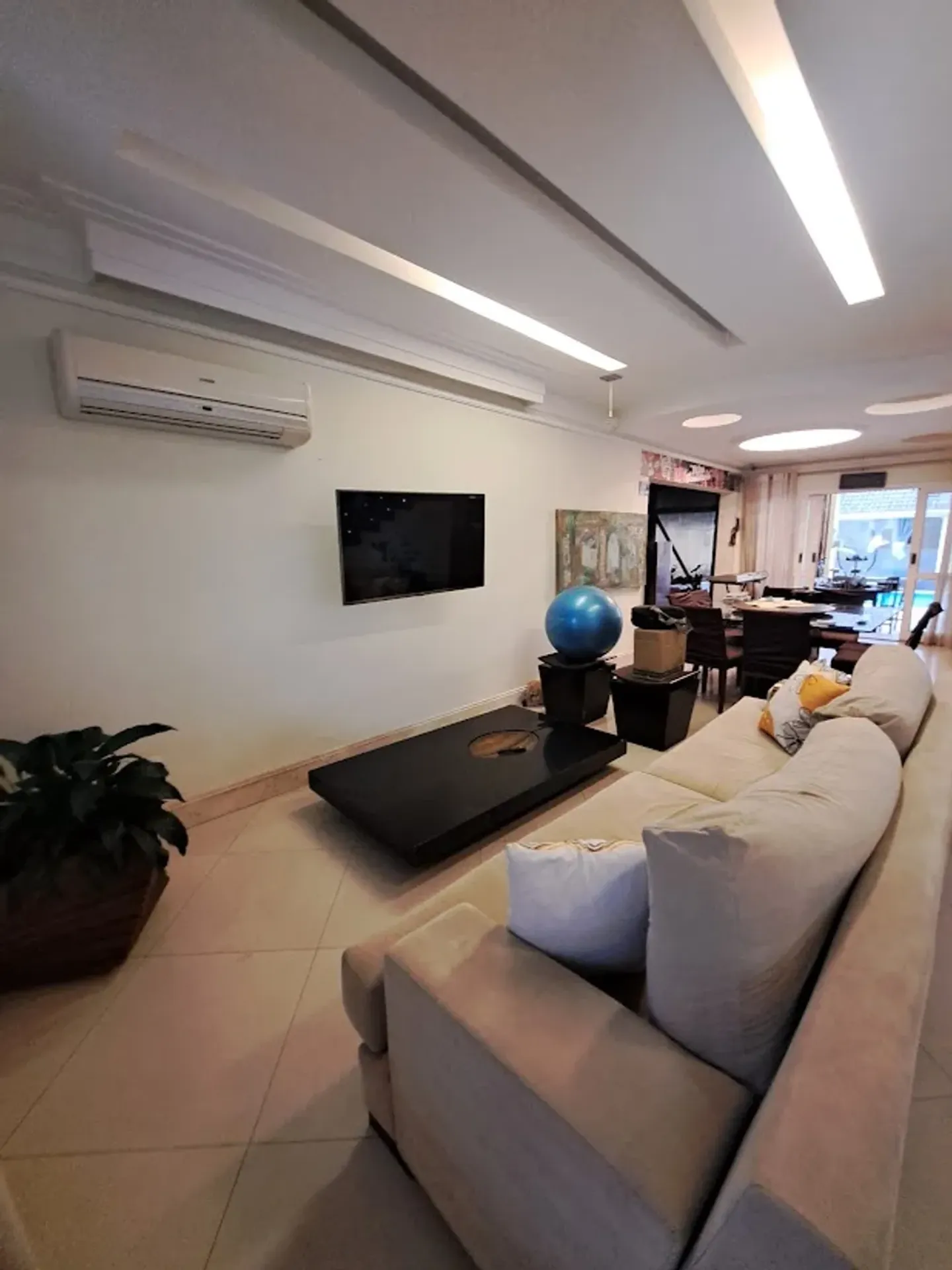 Casa mobiliada com 6 suítes e 8 banheiros — photo 29