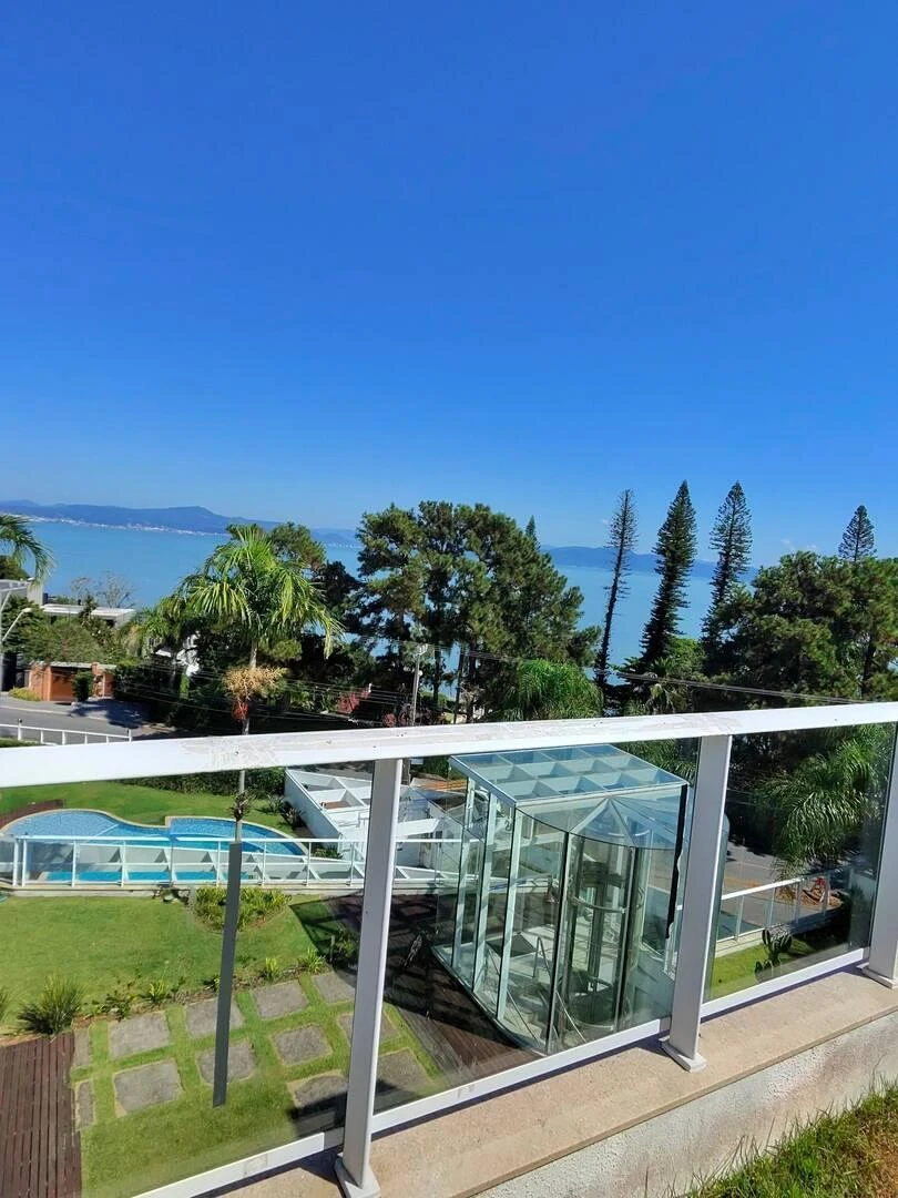 House, 235 m², with a water view — photo 18