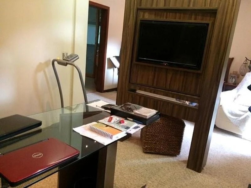 Furnished house 945 m² with 4 bedrooms and 5 bathrooms — photo 17