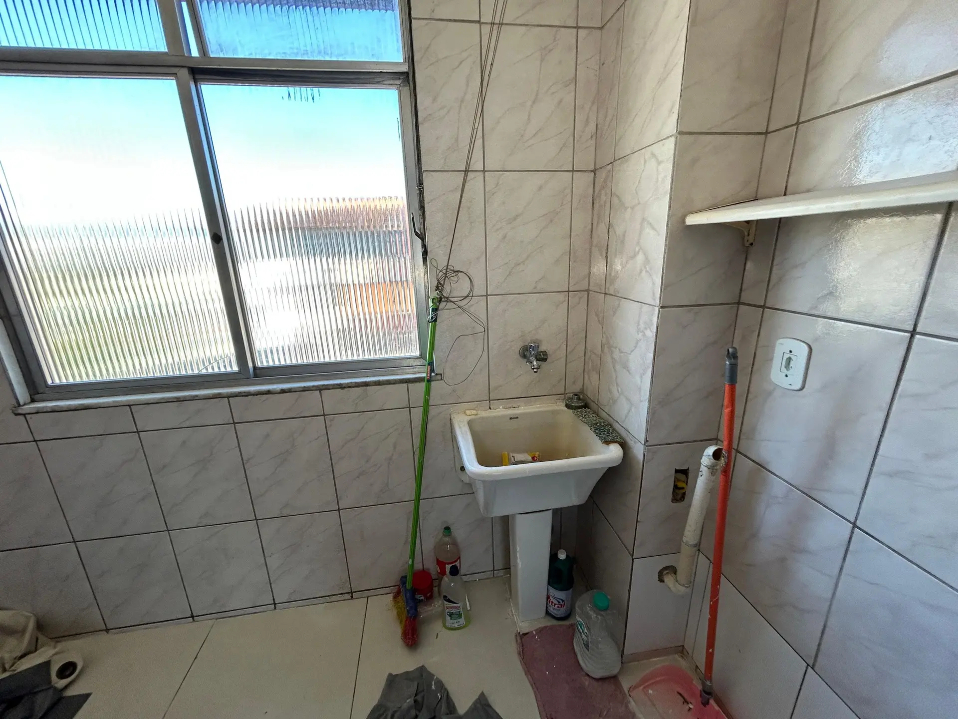 Unfurnished 3-bedroom apartment with 2 baths, no parking — photo 25