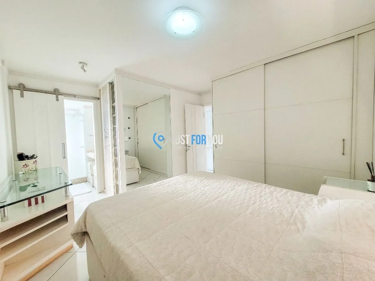 3-bedroom apartment 110 m² with enclosed balcony — photo 19