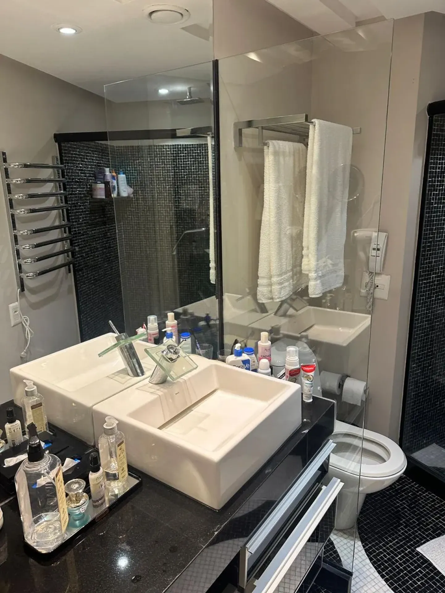 Apartamento mobiliado com cozinha americana e varanda — photo 9
