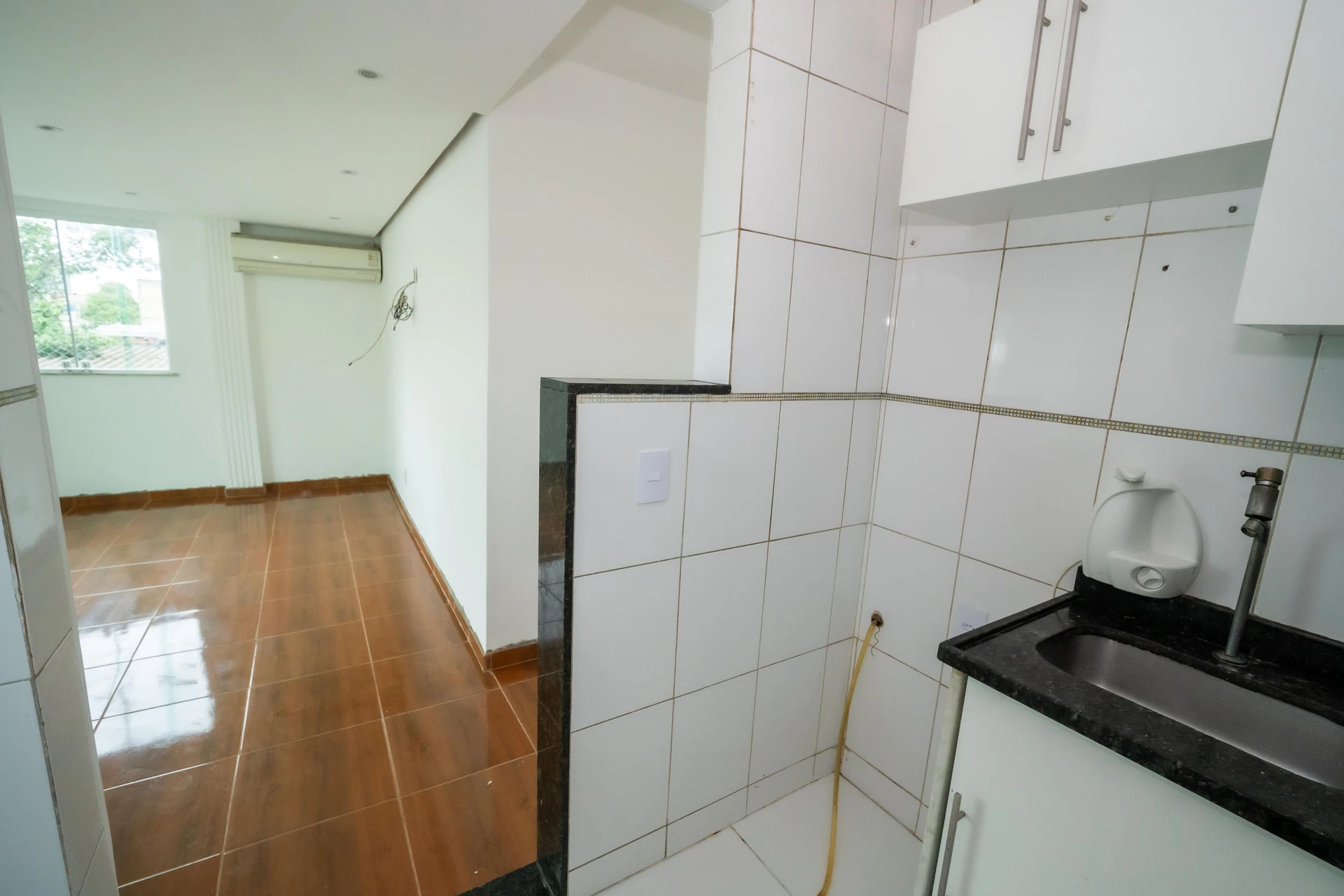 House, 70 m², with a glass-enclosed balcony — photo 13