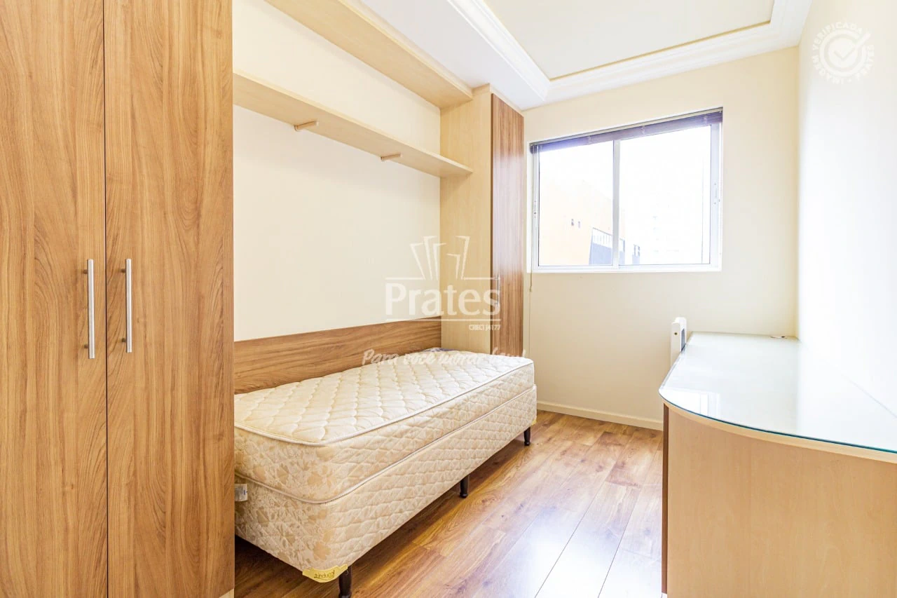 Furnished 2-bedroom apartment with a balcony — photo 19