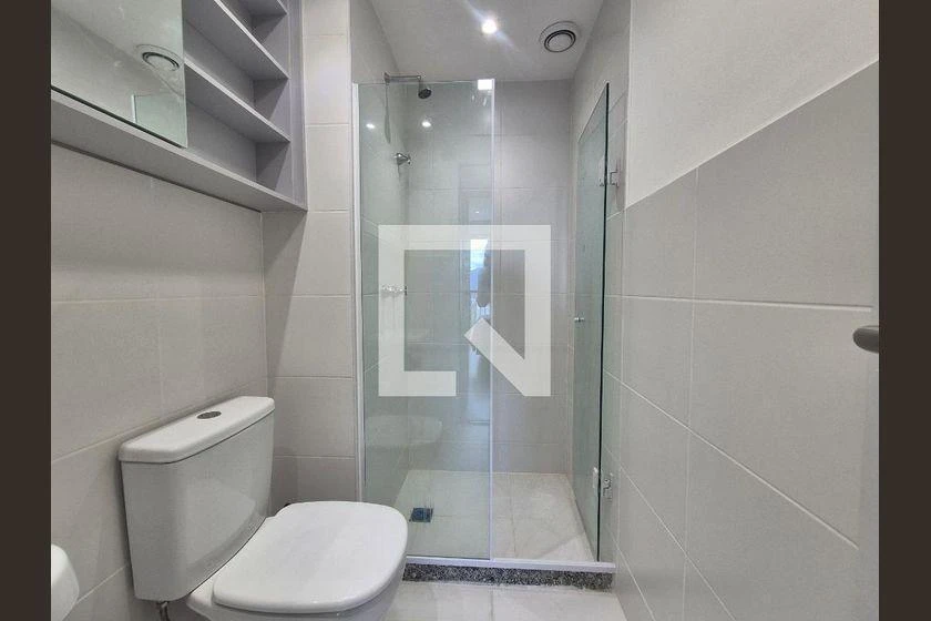 Furnished 75 m² apartment with 2 bedrooms — photo 33