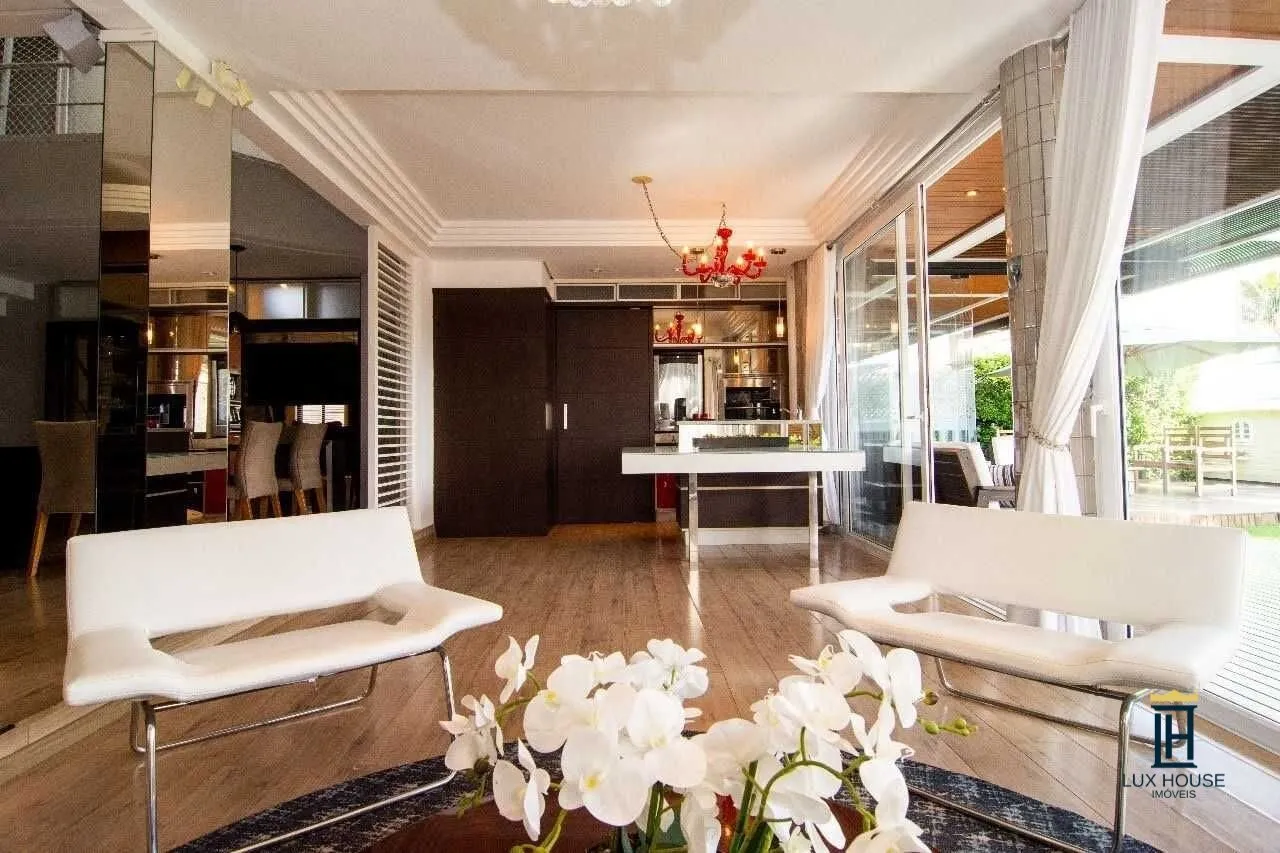 Casa amueblada con 5 suites y 450 m² para locación anual — photo 35