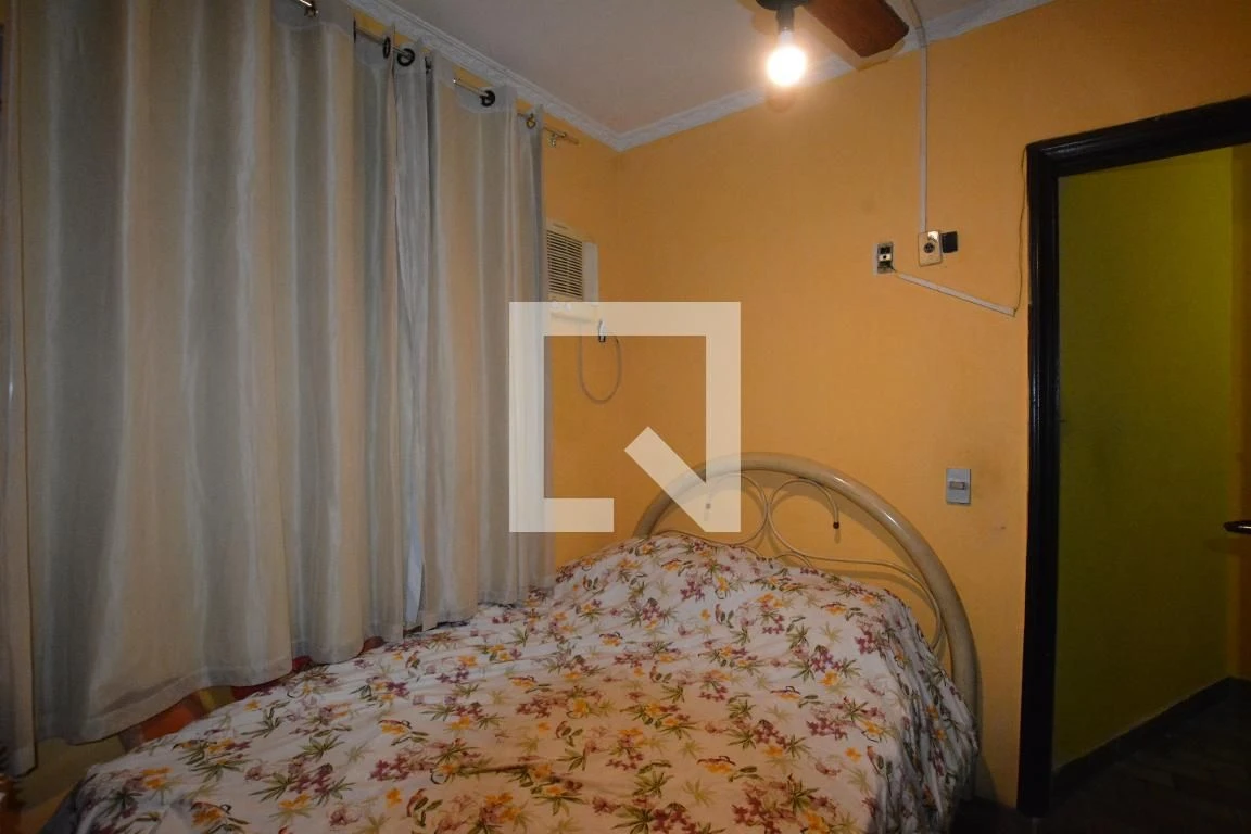 Casa amueblada con 4 dormitorios y jardín privado — photo 17