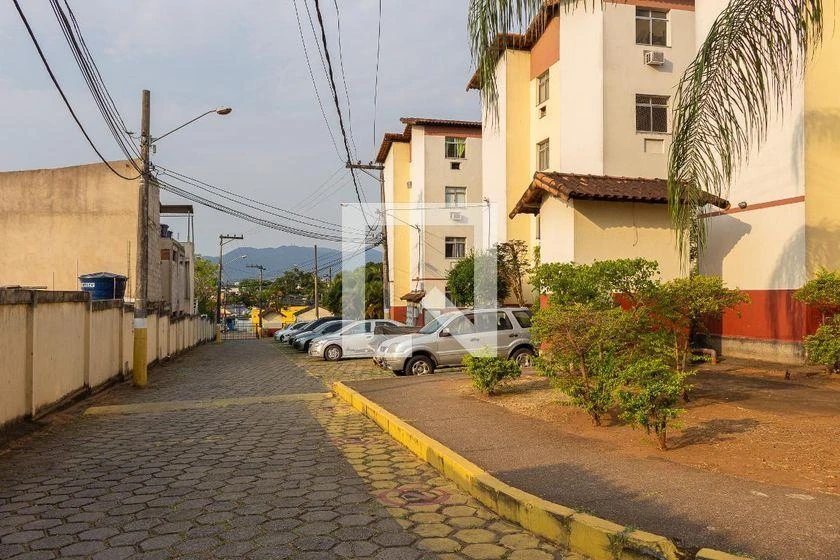 Apartamento de 2 quartos com piso de cerâmica e vaga — photo 32