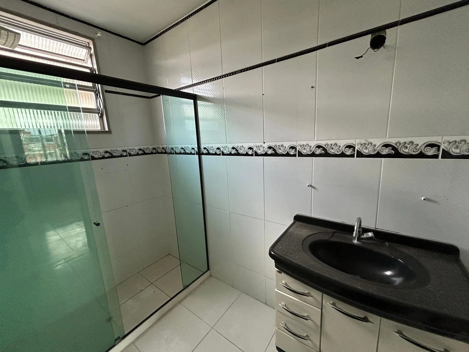 2-bedroom apartment, 1 with its own bathroom, 77 m² — photo 31