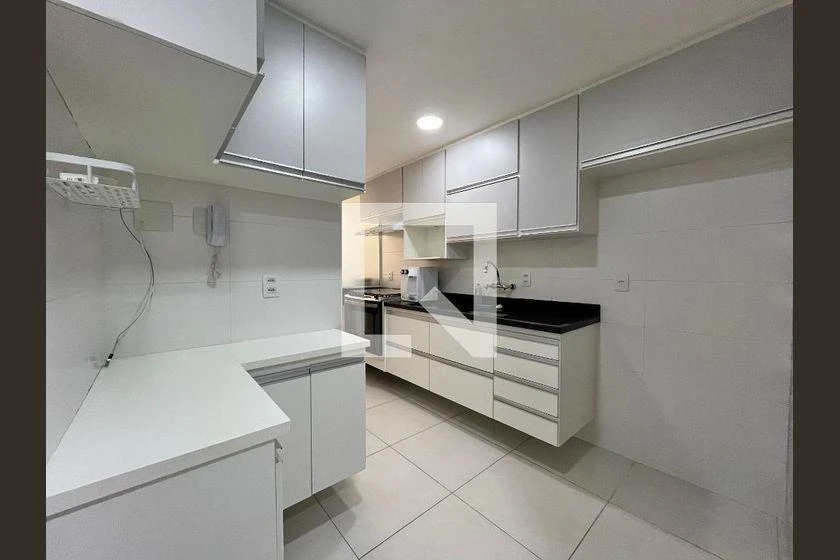 Washing machine in a 3-bedroom apartment, 101 m²
