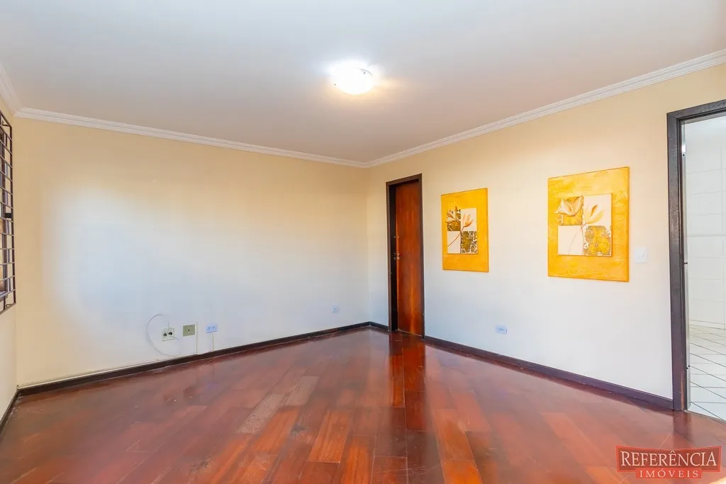 3-bedroom house with a home office