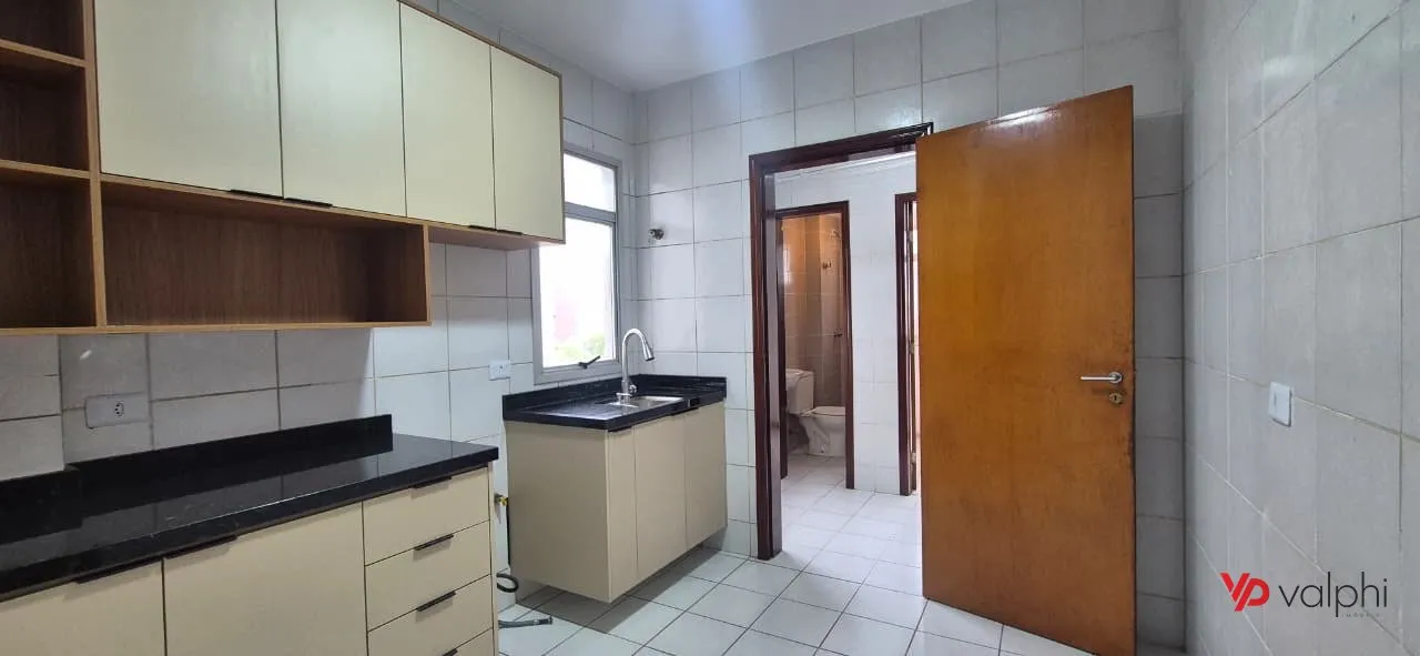 3-bedroom apartment, 1 with its own bathroom, 83 m² — photo 2