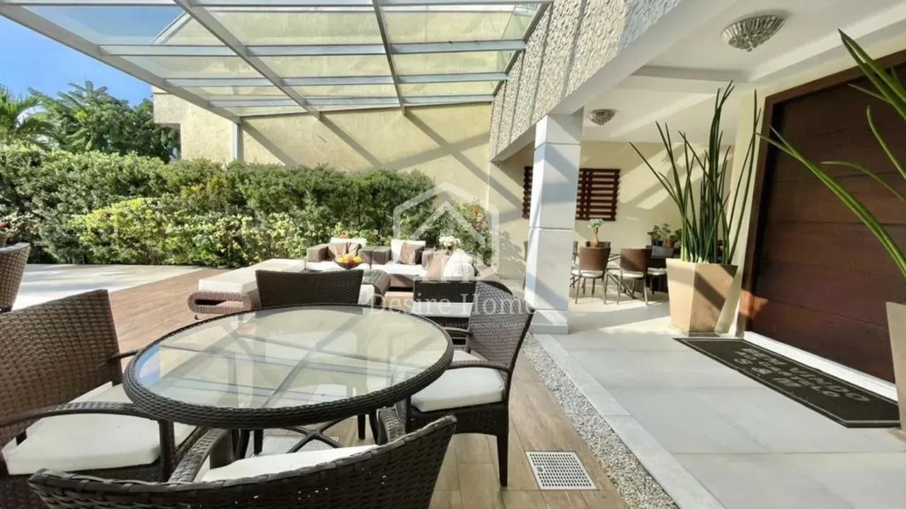House with 5 bedrooms, 5 bathrooms and 2 parking spots — photo 22