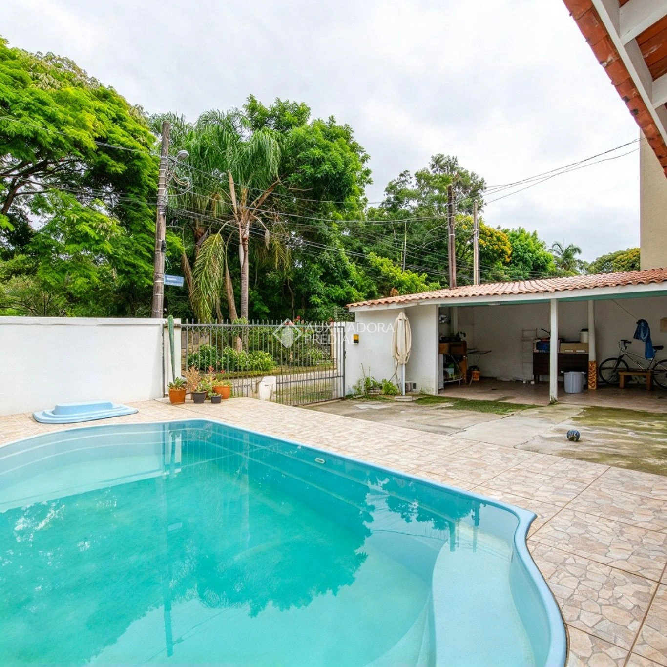 2-bedroom house with a private pool in Florianópolis — photo 23