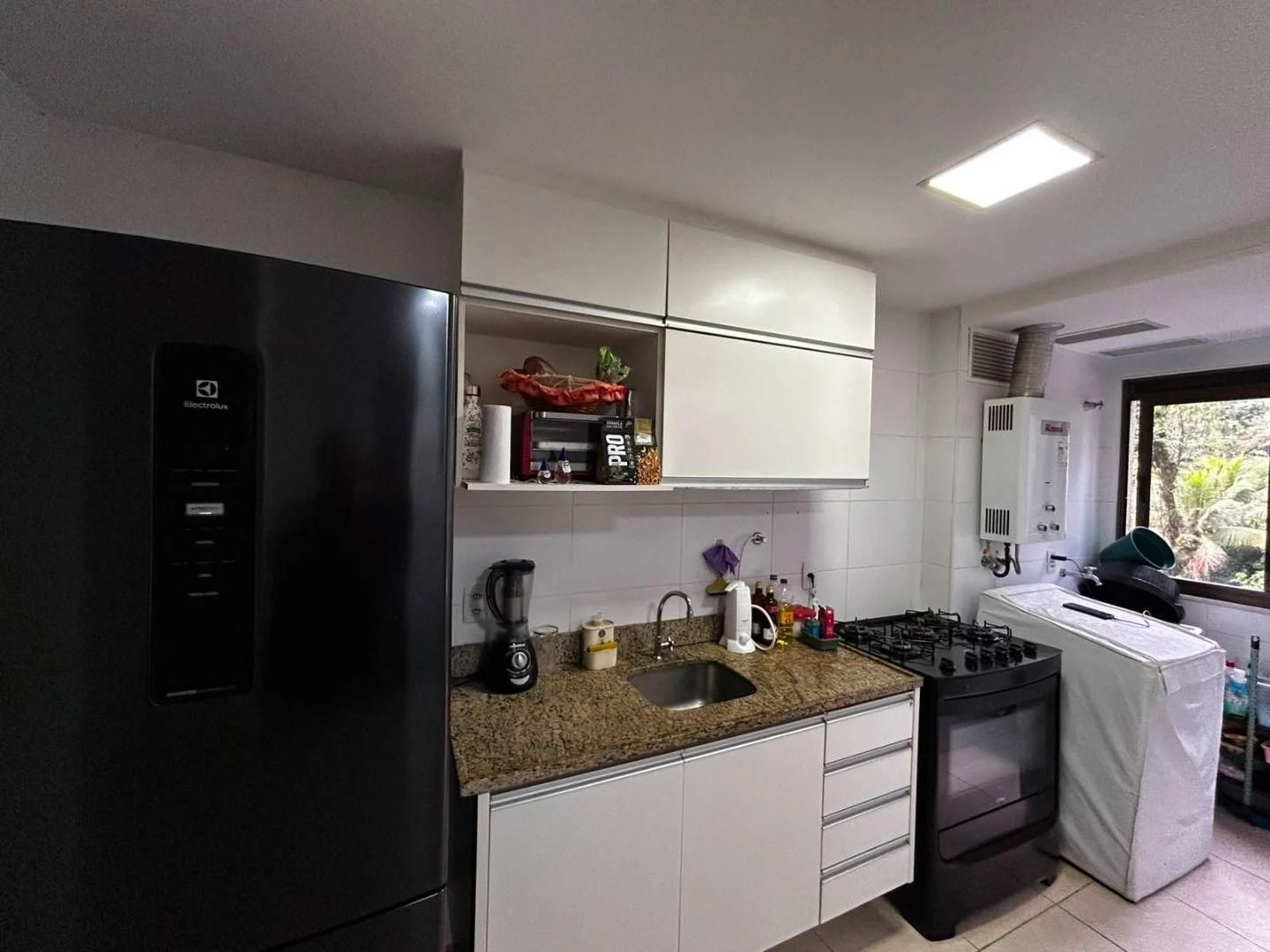67 m² apartment with a private BBQ and a home office — photo 2