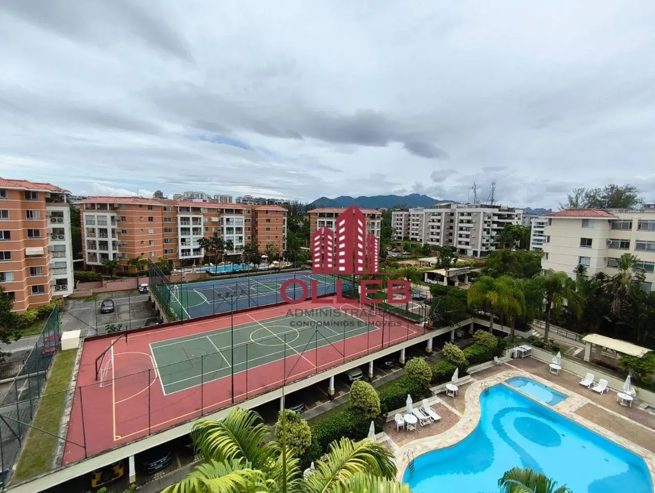 3-bedroom apartment with 4 bathrooms and enclosed balcony — photo 7