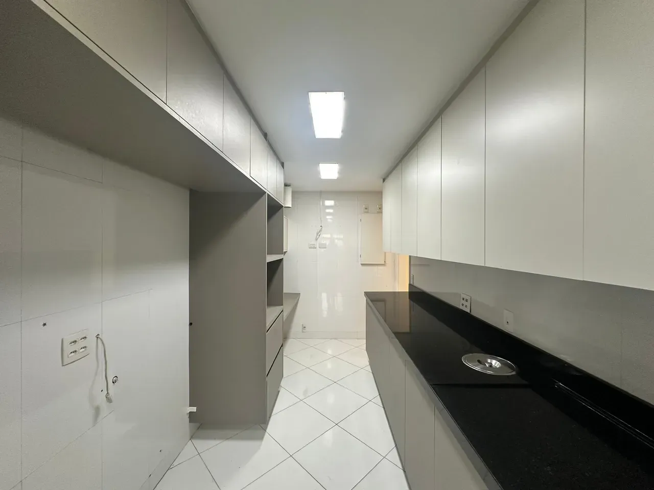 Apartamento sin muebles con 3 dormitorios y se aceptan mascotas — photo 33