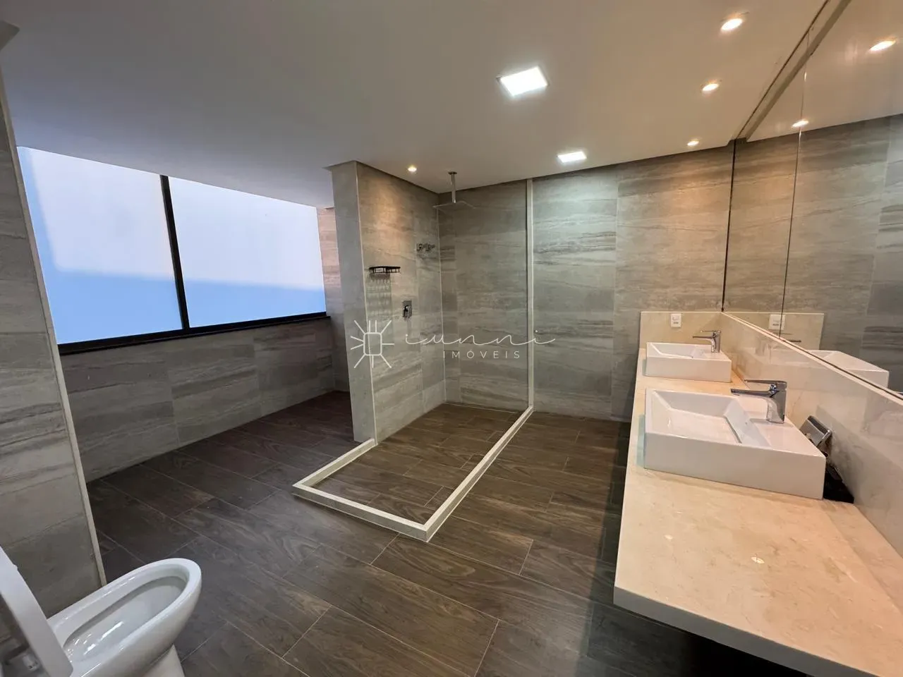Penthouse with 5 bedrooms and 5 en-suite baths — photo 9