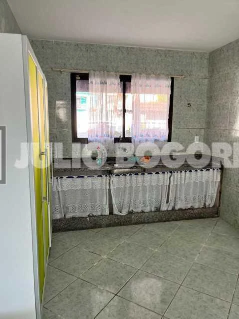 176 m² house with 3 bedrooms, 1 en-suite and pool — photo 2