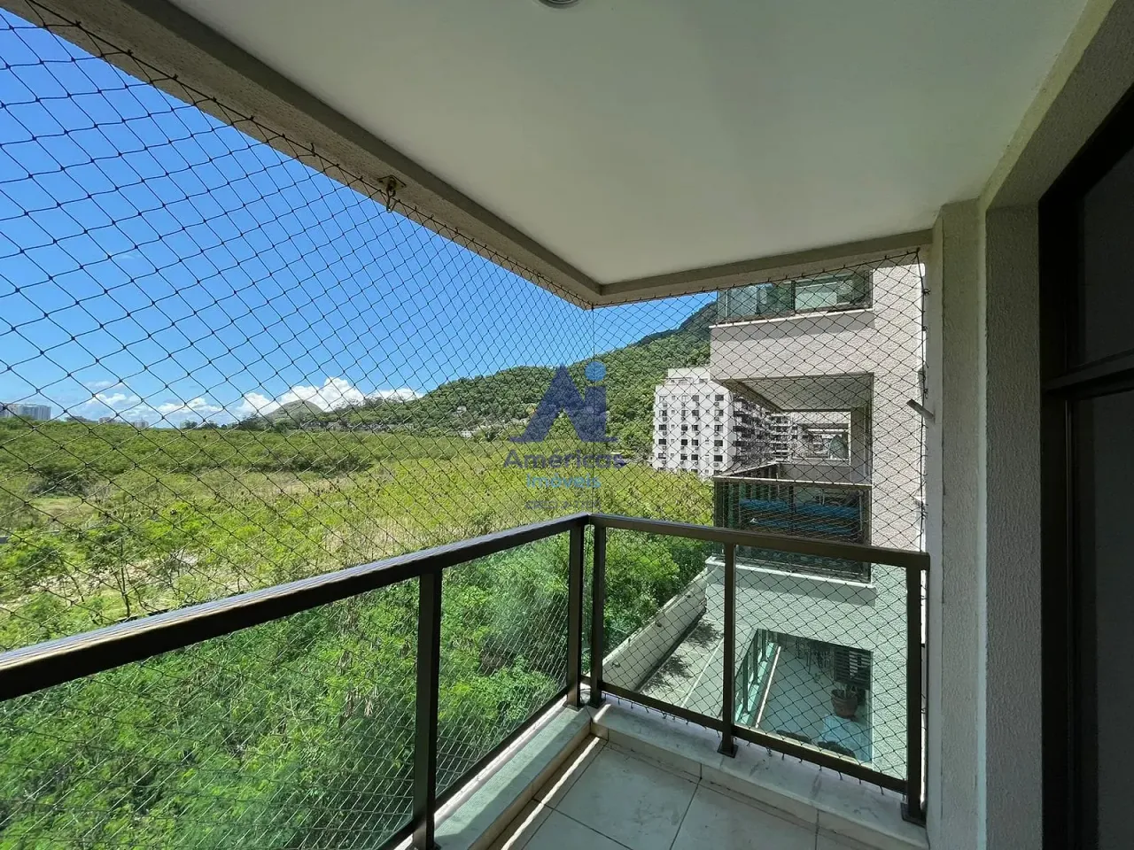 2-bedroom apartment with a washing machine — photo 7