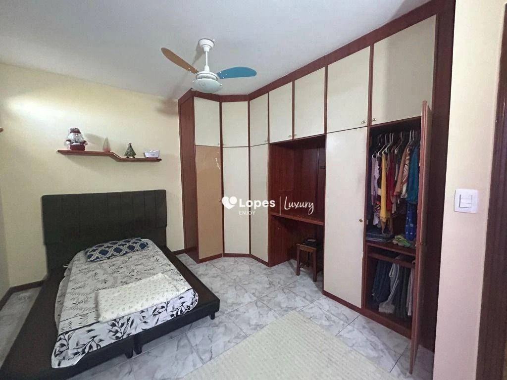 Cobertura mobiliada de 5 quartos com lavanderia e 209 m² — photo 32