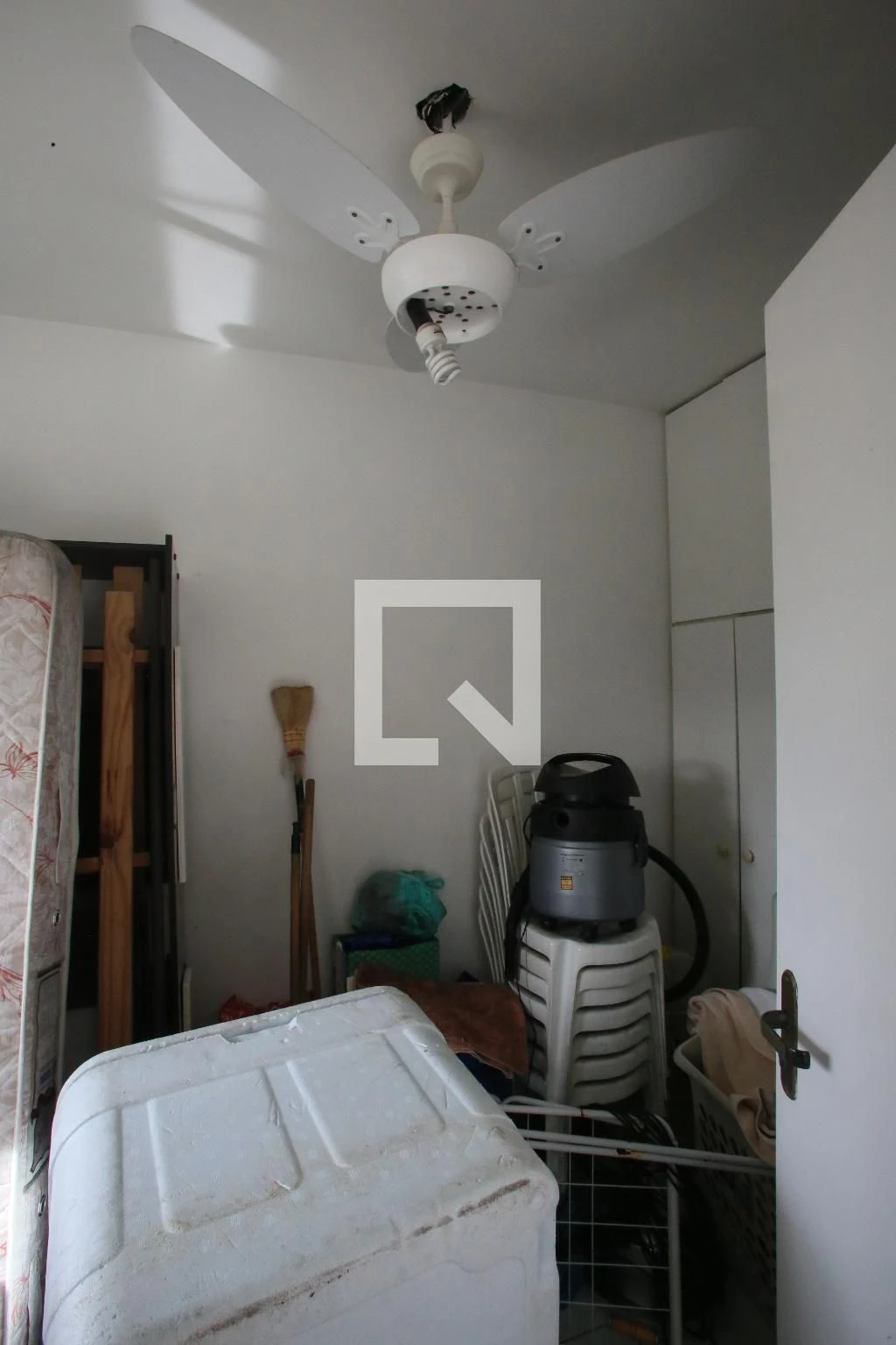Furnished apartment with 3 bedrooms and a closed kitchen — photo 76