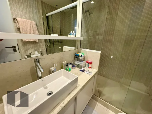 Furnished penthouse apartment with 5 bedrooms and 5 baths — photo 27