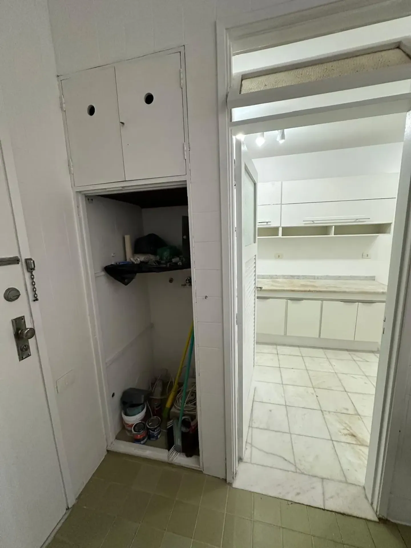 3-bedroom apartment with 4 bathrooms and 1 parking space — photo 49
