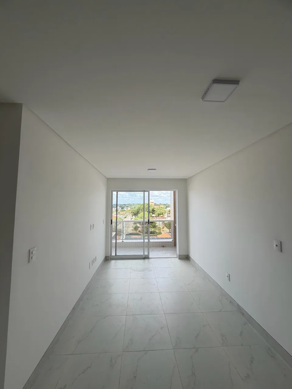 Вид на воду та 2 спальні: квартира 68 м² — photo 16
