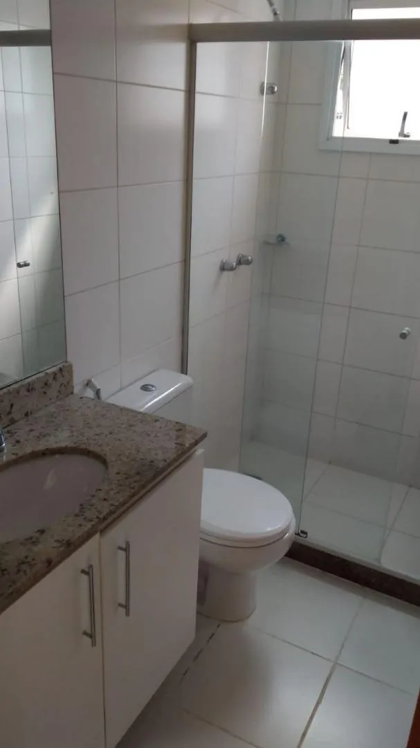 2-bedroom apartment with en-suite and private garden — photo 11