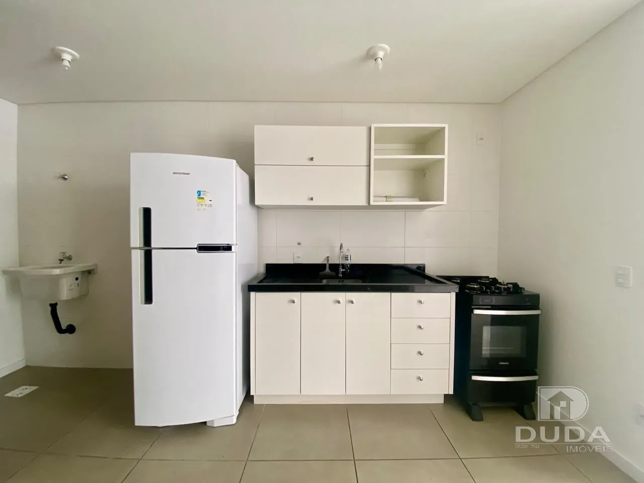 Furnished studio, 32 m², with a washing machine — photo 8