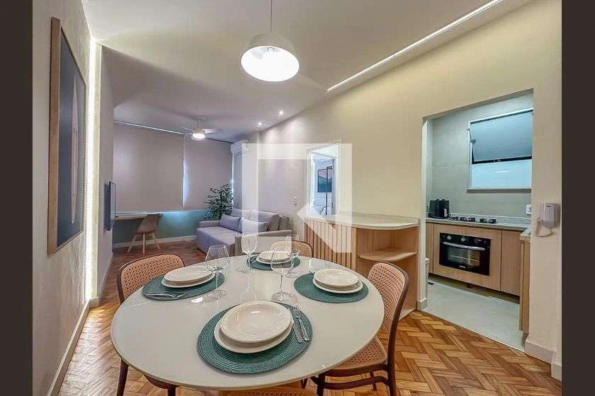 1 quarto e janelas do piso ao teto: apartamento de 40 m² — photo 3