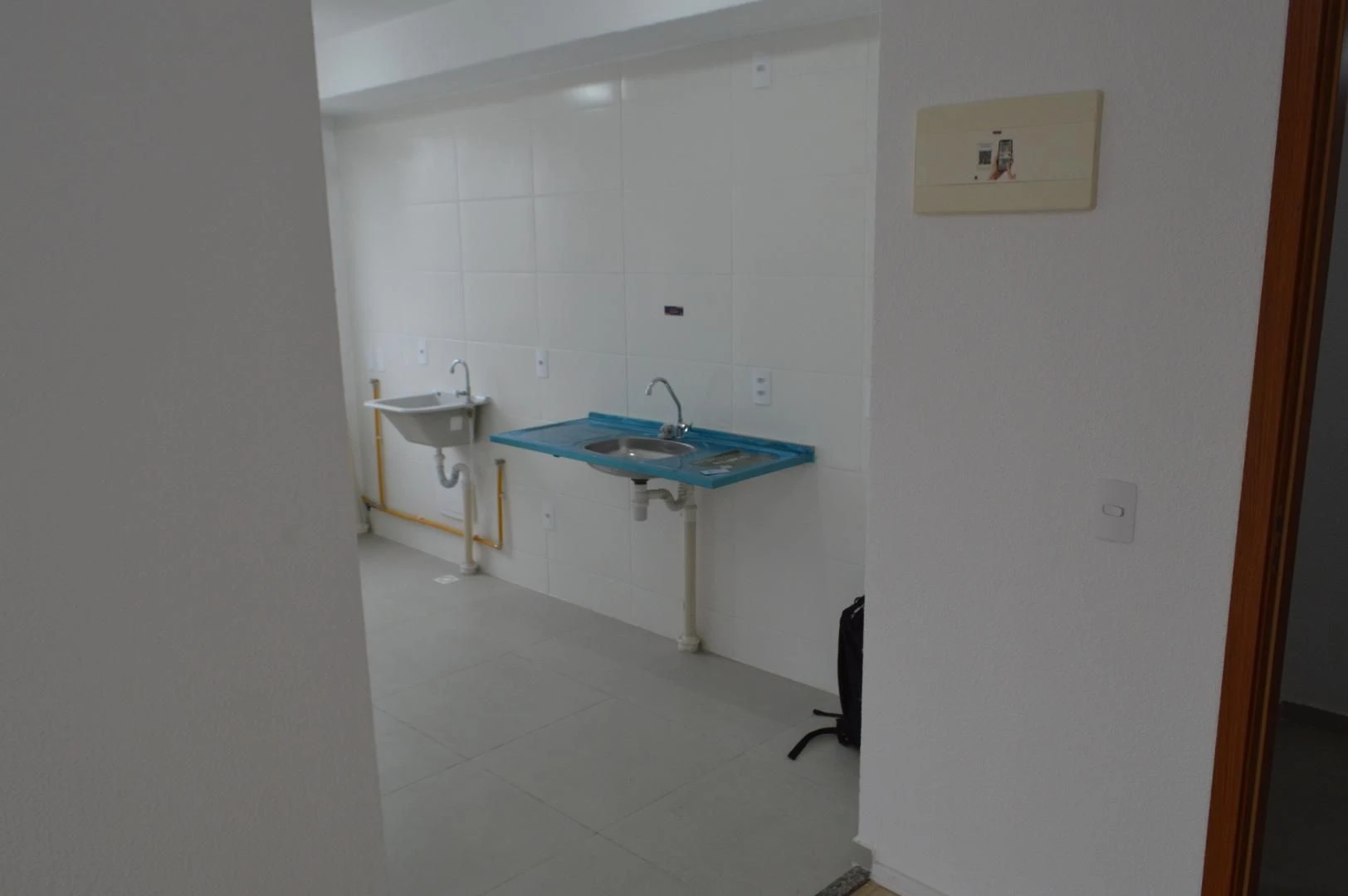 Mountain view in a 2-bedroom apartment, 52 m² — photo 29