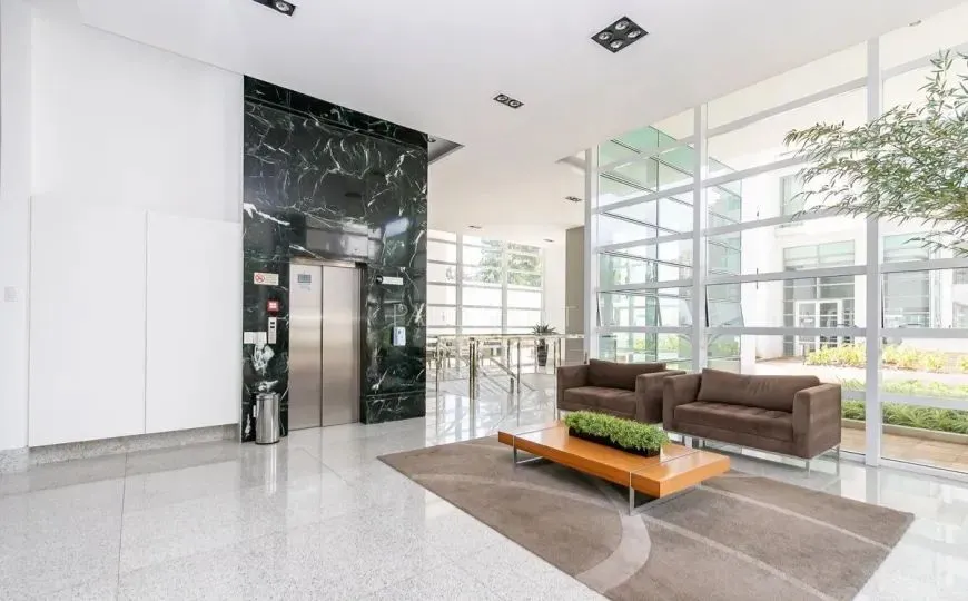 Гардеробная и 3 спальни: квартира 180 м² — photo 31