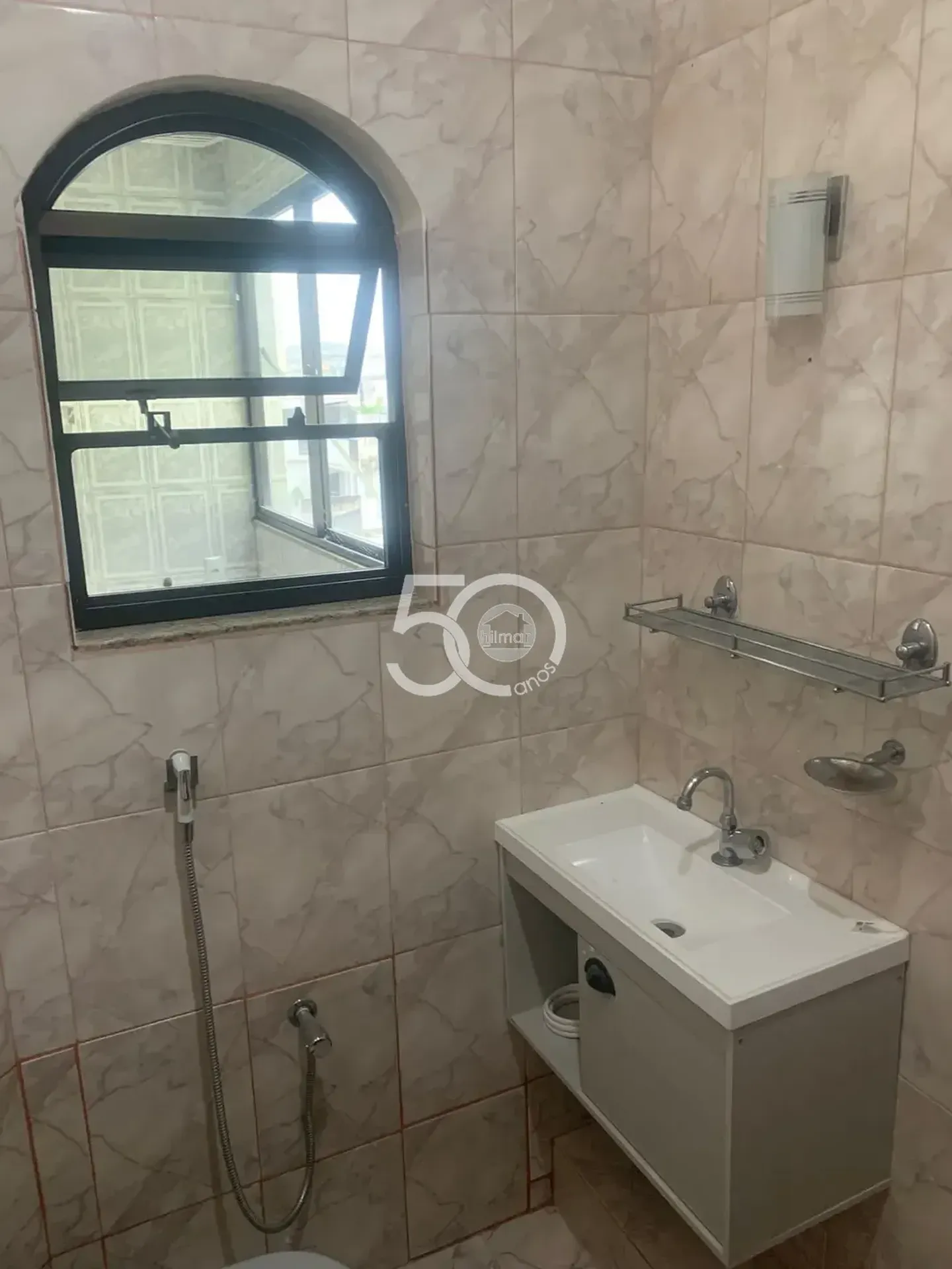2-bedroom apartment, 1 with its own bathroom, 75 m² — photo 17
