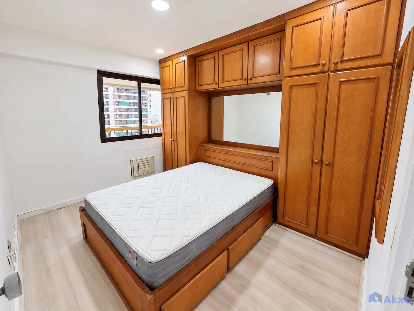 Apartamento de 2 quartos em condomínio com piscina aquecida — photo 3