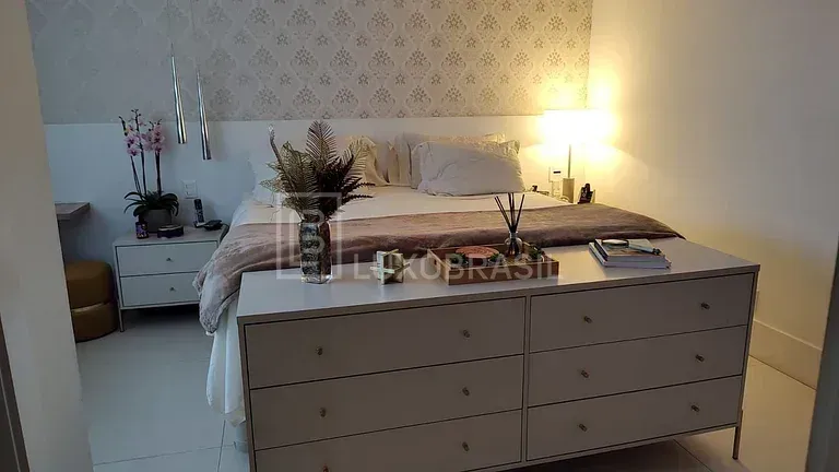 Apartamento amueblado de 360 m² con 4 suites y 6 baños — photo 4