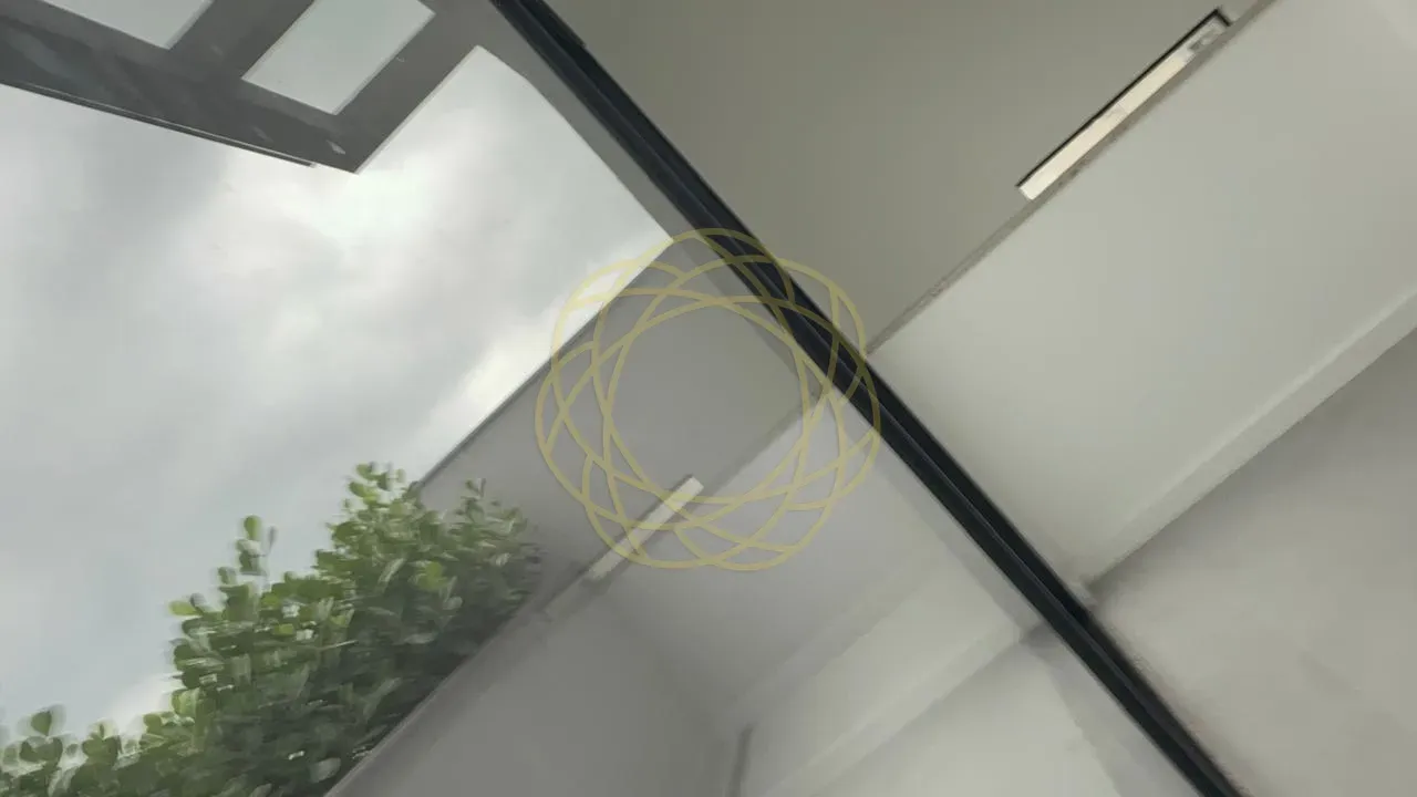 Casa com 4 quartos e 5 banheiros, 280 m² — photo 31