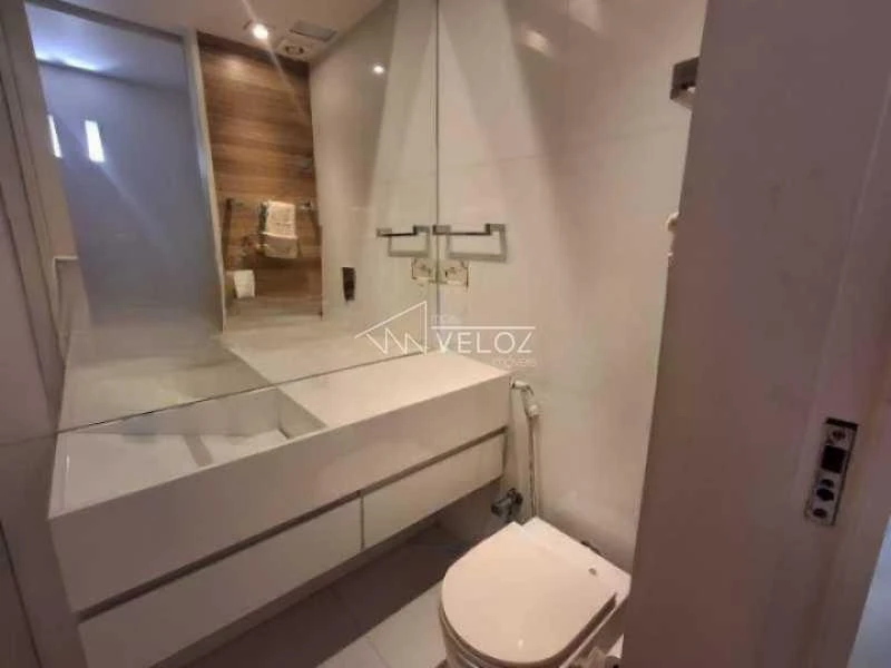 Washing machine in a 2-bedroom apartment, 65 m² — photo 12
