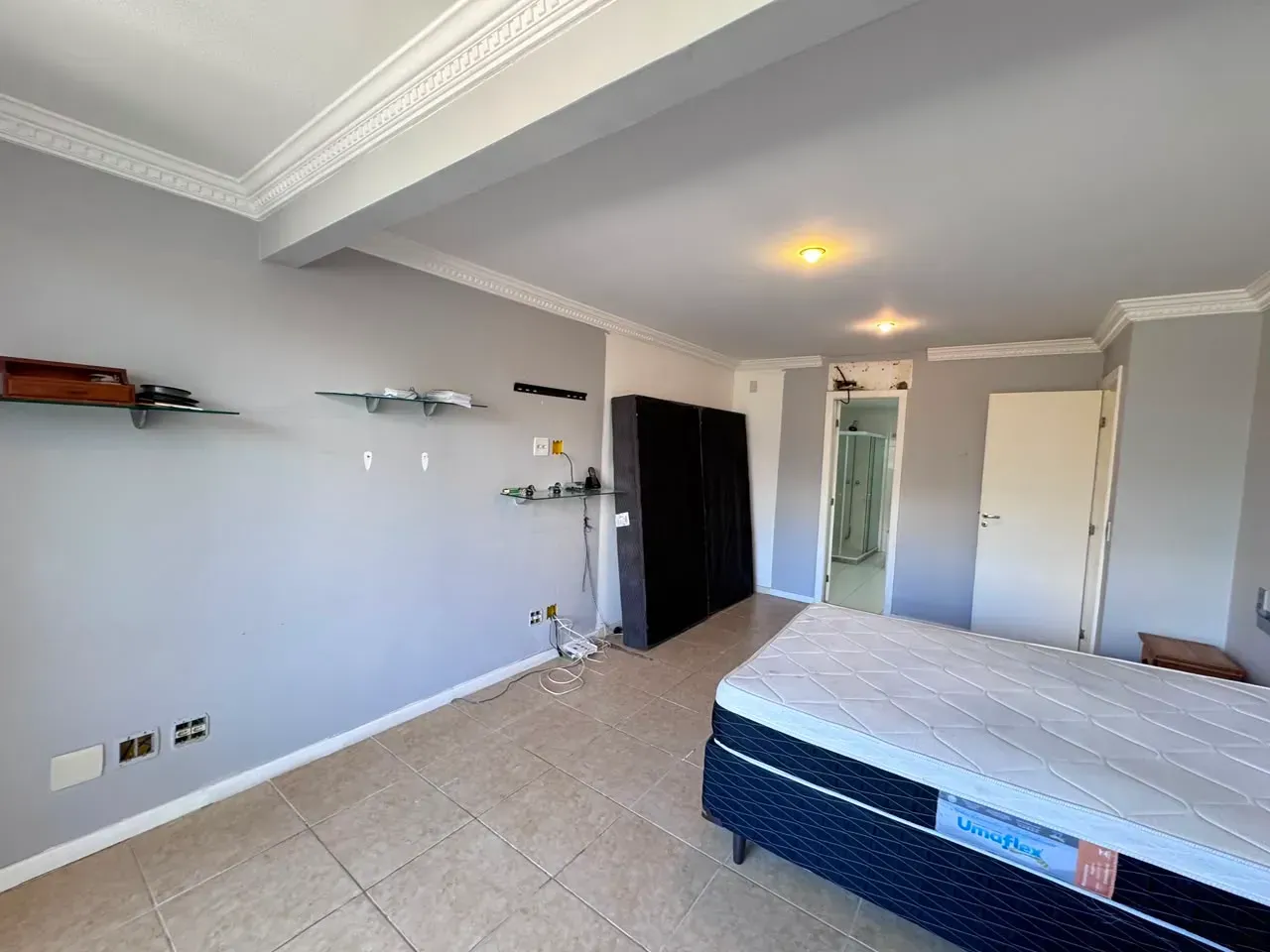 House with 5 bedrooms and 5 bathrooms, city view — photo 5