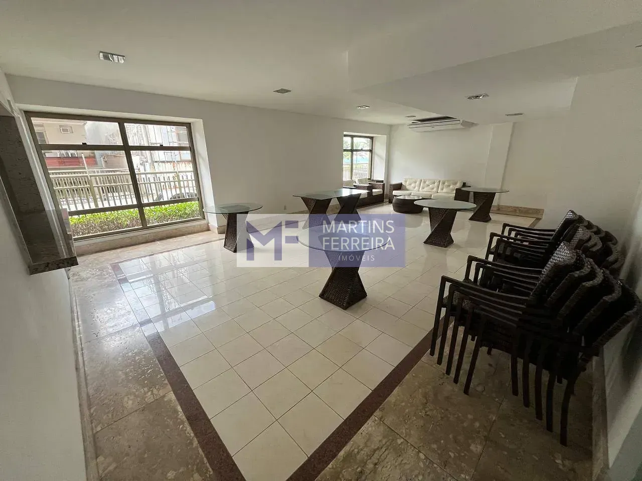 4 quartos e banheira: apartamento de 175 m² — photo 23