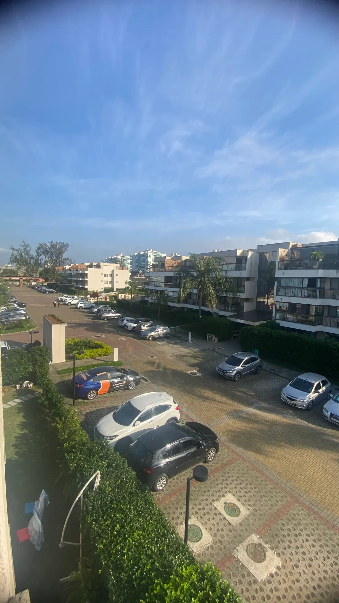 Mountain view in a 4-bedroom apartment, 142 m² — photo 14