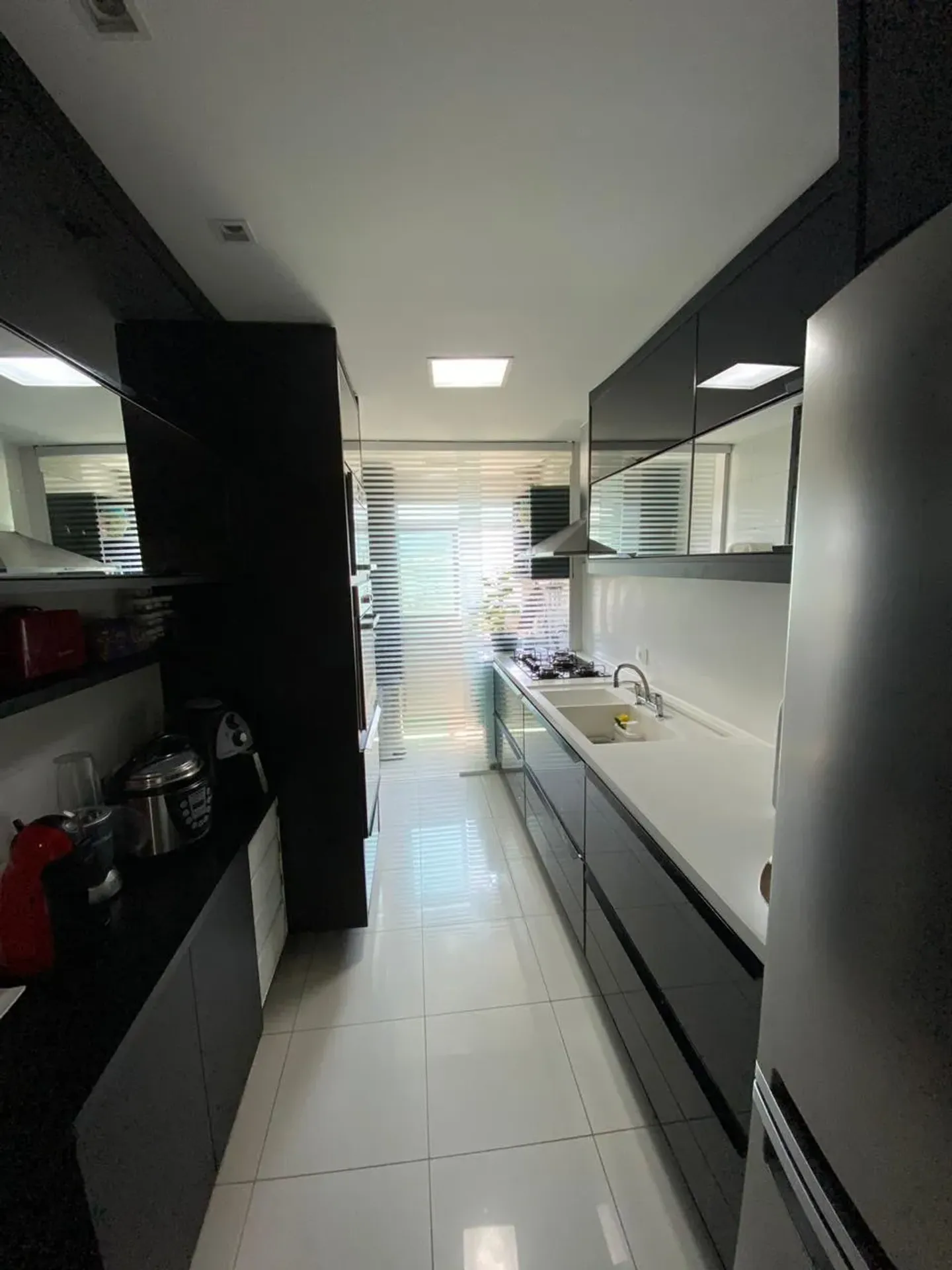 Furnished 189 m² apartment with 3 en-suite bedrooms and 2 parking — photo 40