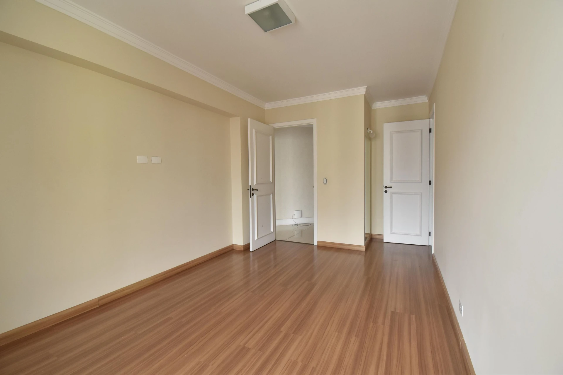 4-bedroom apartment with a jacuzzi — photo 42