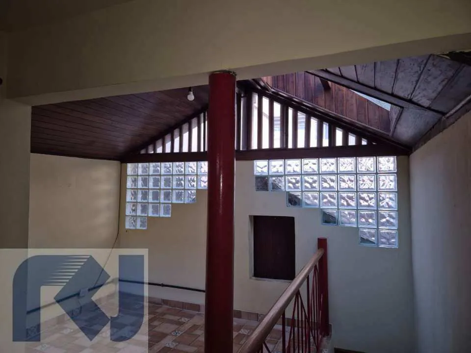 Unfurnished house with 1 bedroom, 3 bathrooms, 1 parking — photo 13
