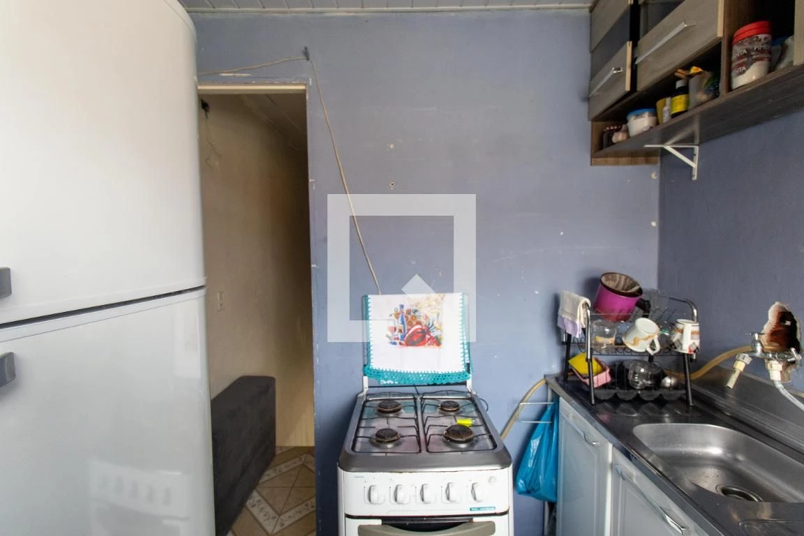 One-bedroom house with a washing machine in Curitiba — photo 9