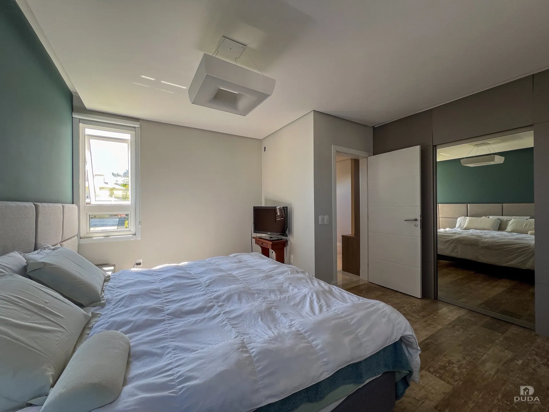 Меблированный дом с 5 спальнями и 543 м² — photo 22