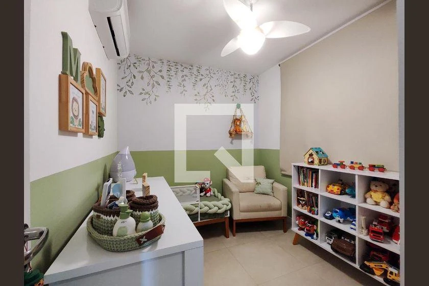 3-bedroom apartment with a mountain view — photo 10