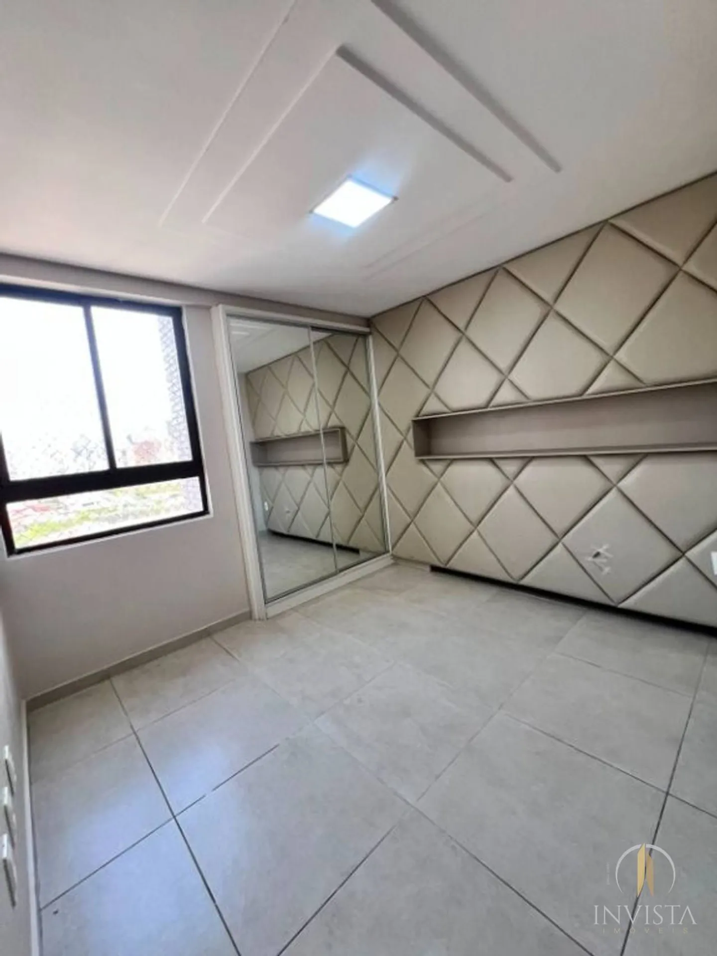 Furnished-apartment feel with 2 bedrooms and 60 m² patio — photo 9